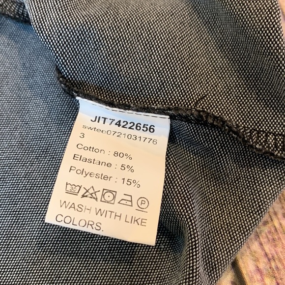 Shein Gray Dinosaur Shrug • Sz M - Picture 5 of 9